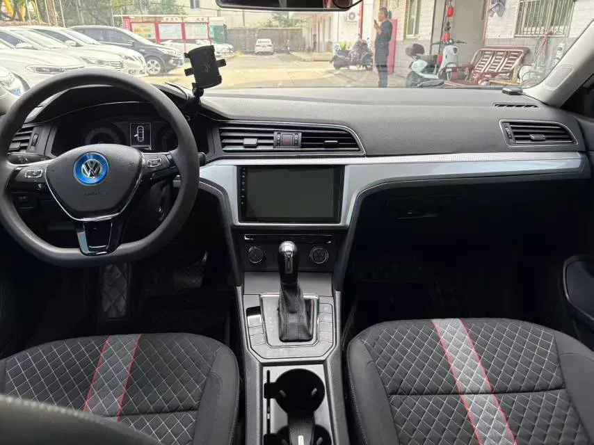 2019 Volkswagen T-Cross 1.4T 150HP L4 7DCT,autocango,china used car exporter,china ev exporter,chinese used car exporter,chinese used ev exporter