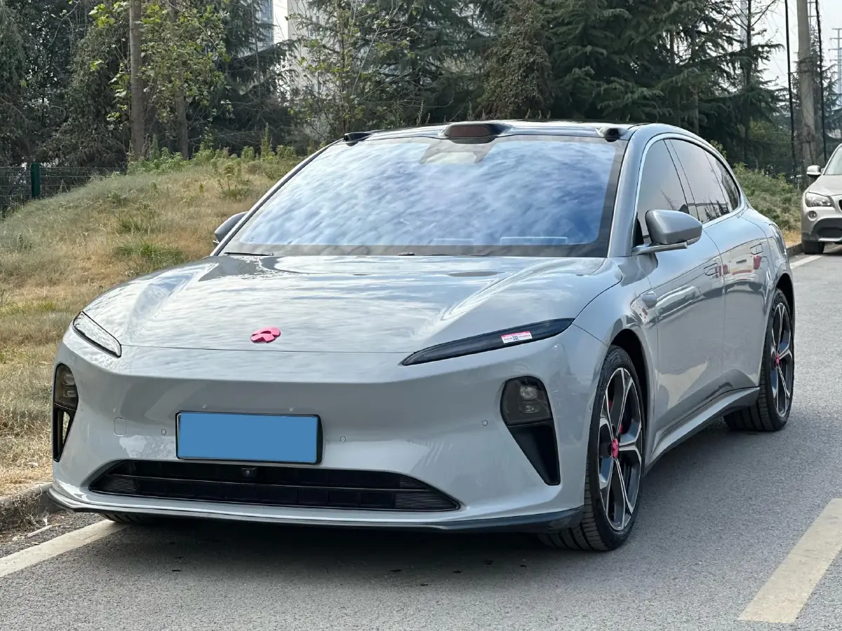 2023 NIO ET5T BEV 100KWH