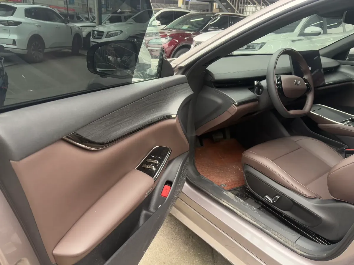 2025 ChangAn QiYuan A07 BEV 56.1KWH,autocango,china used car exporter,china ev exporter,chinese used car exporter,chinese used ev exporter