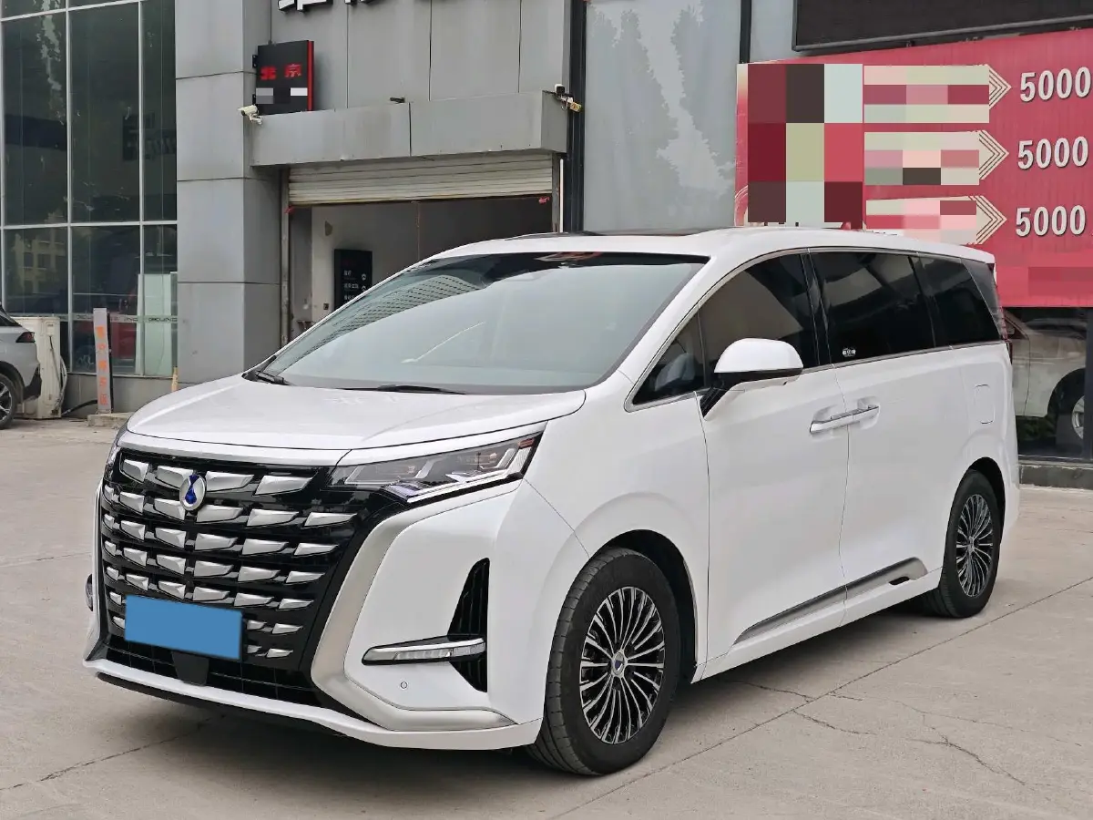 2022 HongQi HS7 3.0T 337HP V6 8AT