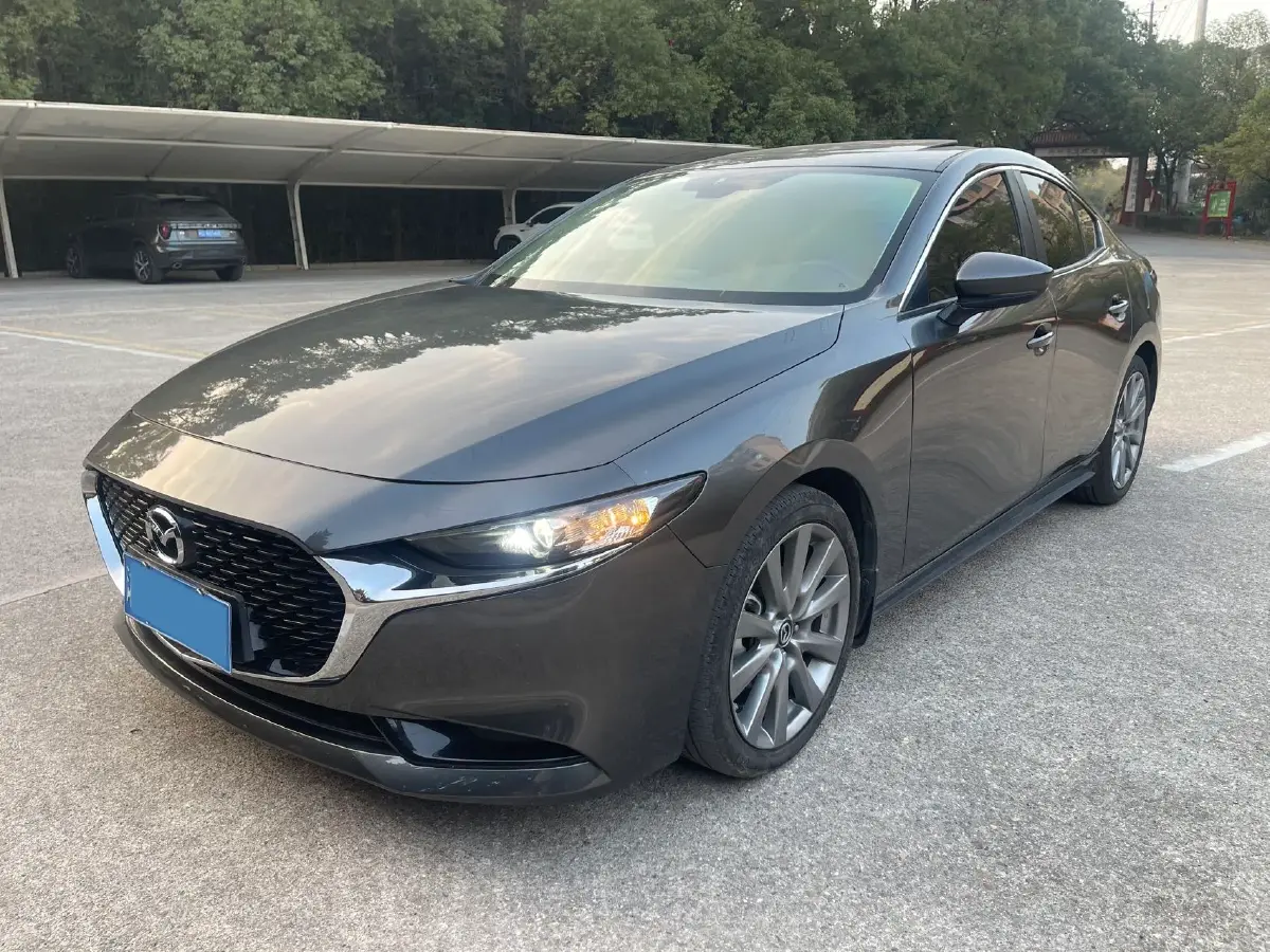 2020 Mazda 3 Axela 2.0L 158HP L4 6AT