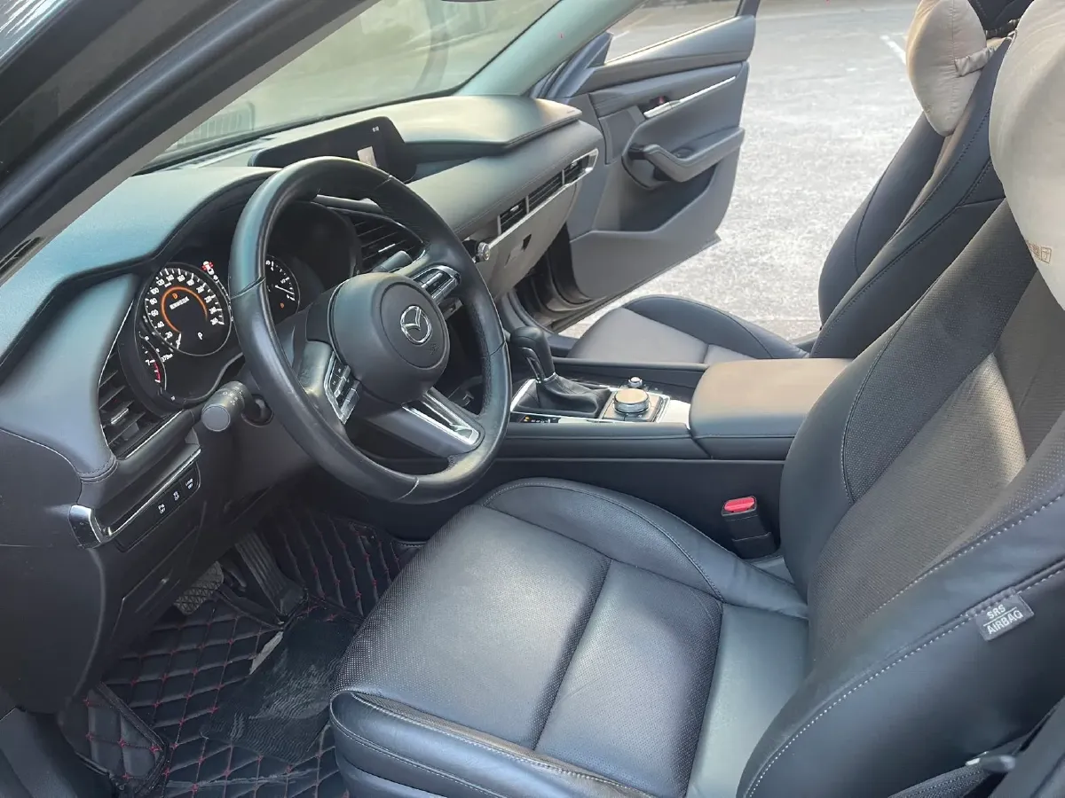 2020 Mazda 3 Axela 2.0L 158HP L4 6AT,autocango,china used car exporter,china ev exporter,chinese used car exporter,chinese used ev exporter