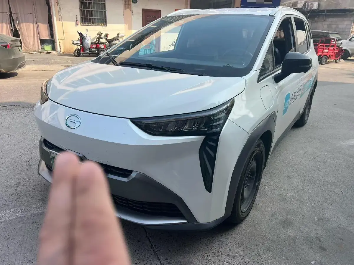 2022 Aion Y BEV 63.98KWH