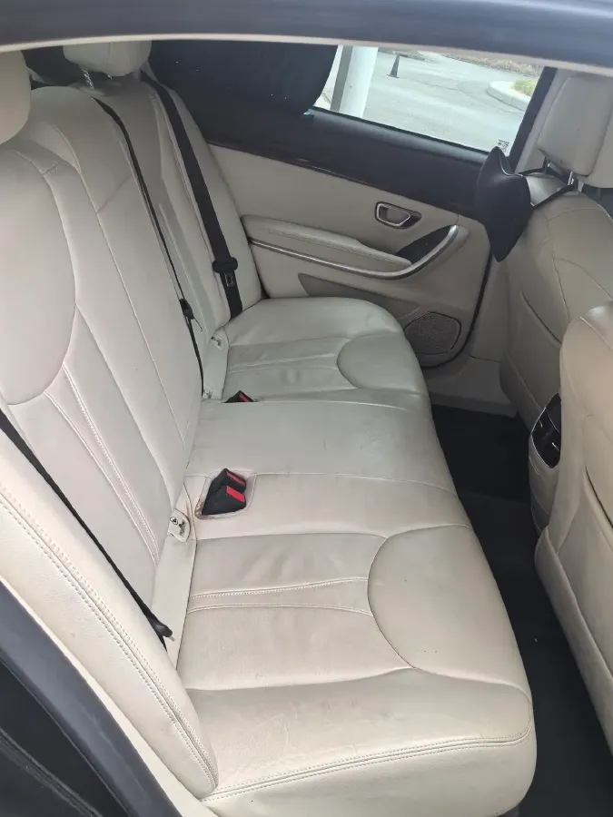 2017 Roewe e950 1.4T 152HP L4 2AT PHEV 12KWH,autocango,china used car exporter,china ev exporter,chinese used car exporter,chinese used ev exporter