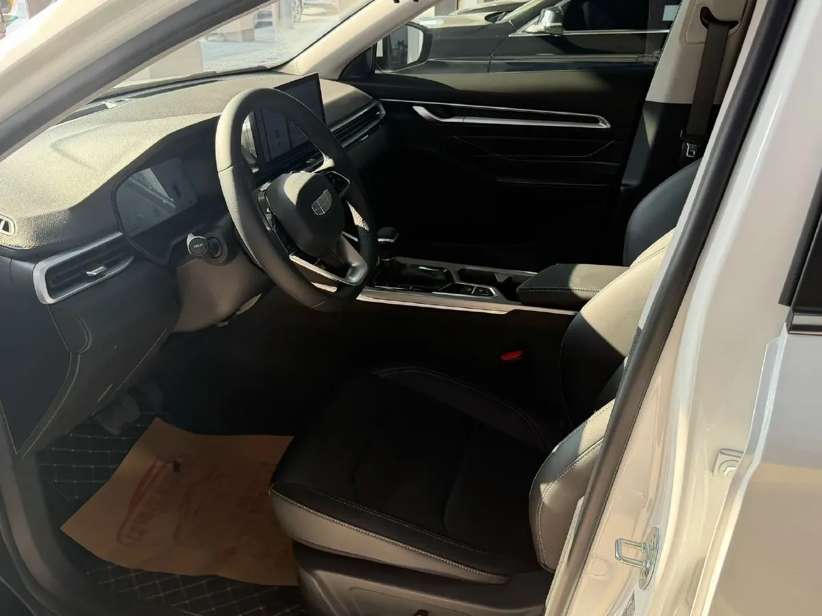 2026 Geely Emgrand 1.5L 120HP L4 CVT,autocango,china used car exporter,china ev exporter,chinese used car exporter,chinese used ev exporter