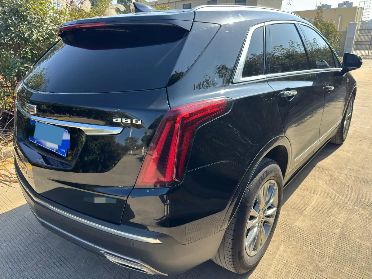 2021 Cadillac XT5 2.0T 237HP L4 9AT,autocango,china used car exporter,china ev exporter,chinese used car exporter,chinese used ev exporter