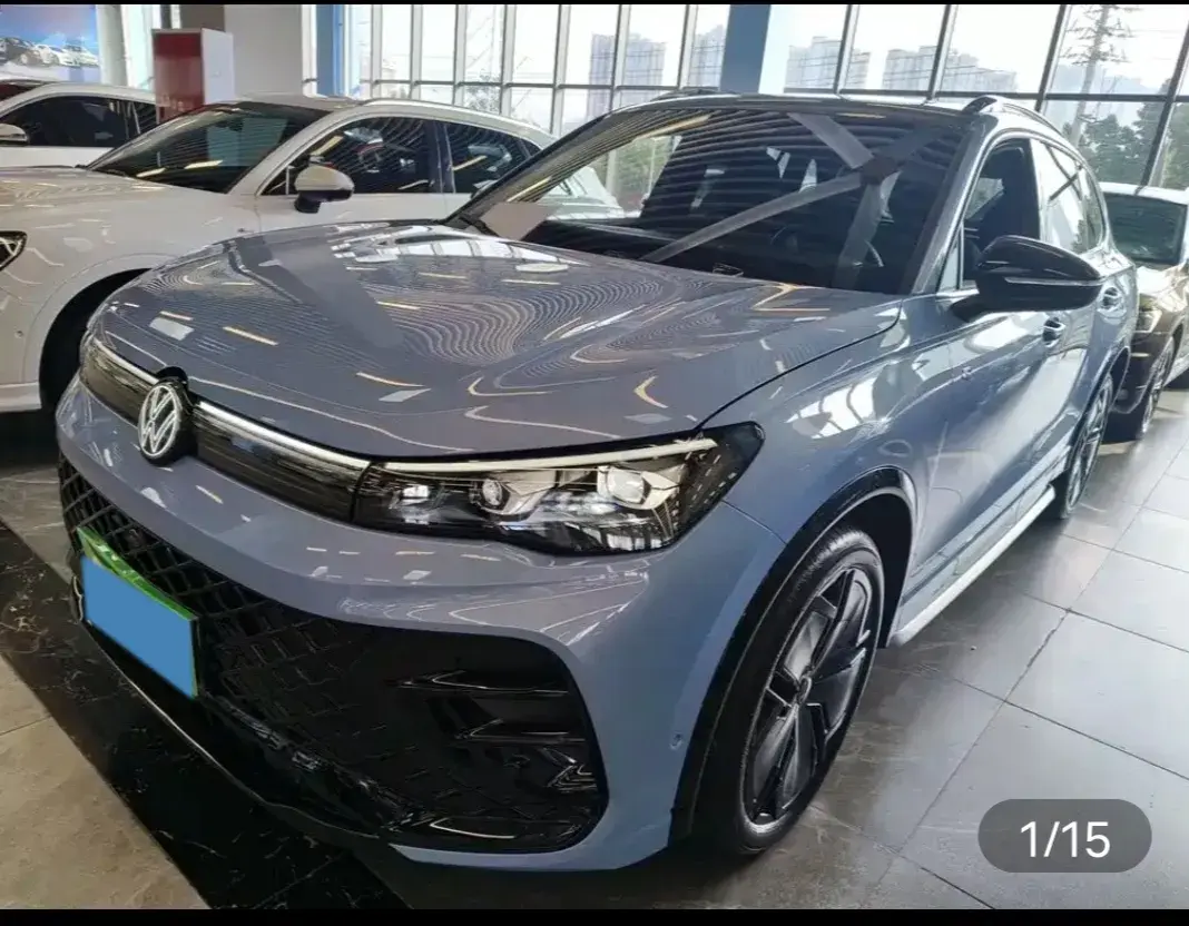 2024 Volkswagen Tiguan L 2.0T 220HP L4 7DCT