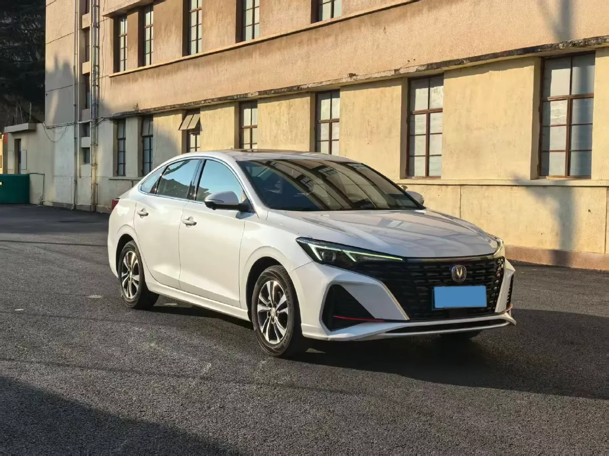 2022 ChangAn Eado 1.4T 160HP L4 7DCT,autocango,china used car exporter,china ev exporter,chinese used car exporter,chinese used ev exporter