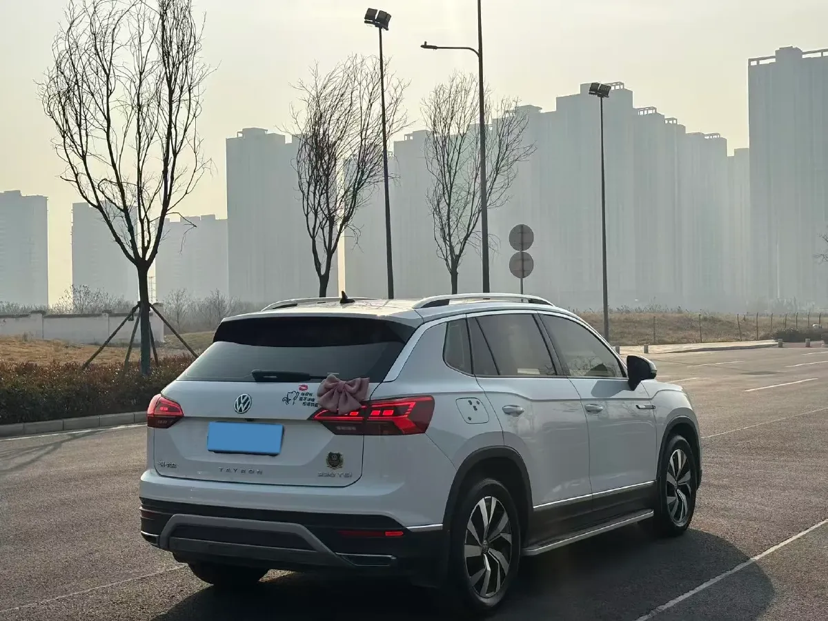 2022 Volkswagen Tayron 2.0T 186HP L4 7DCT,autocango,china used car exporter,china ev exporter,chinese used car exporter,chinese used ev exporter