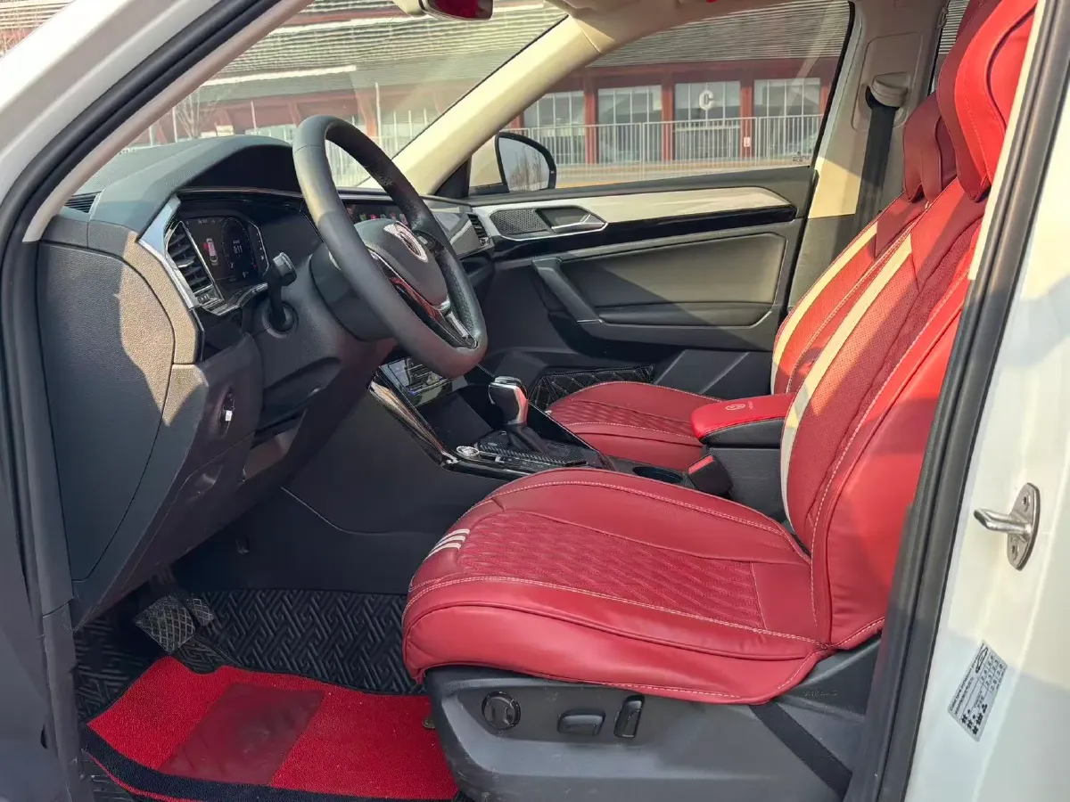 2022 Volkswagen Tayron 2.0T 186HP L4 7DCT,autocango,china used car exporter,china ev exporter,chinese used car exporter,chinese used ev exporter