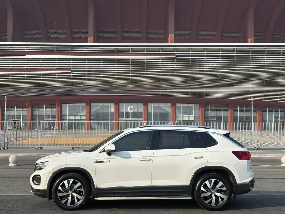 2022 Volkswagen Tayron 2.0T 186HP L4 7DCT,autocango,china used car exporter,china ev exporter,chinese used car exporter,chinese used ev exporter