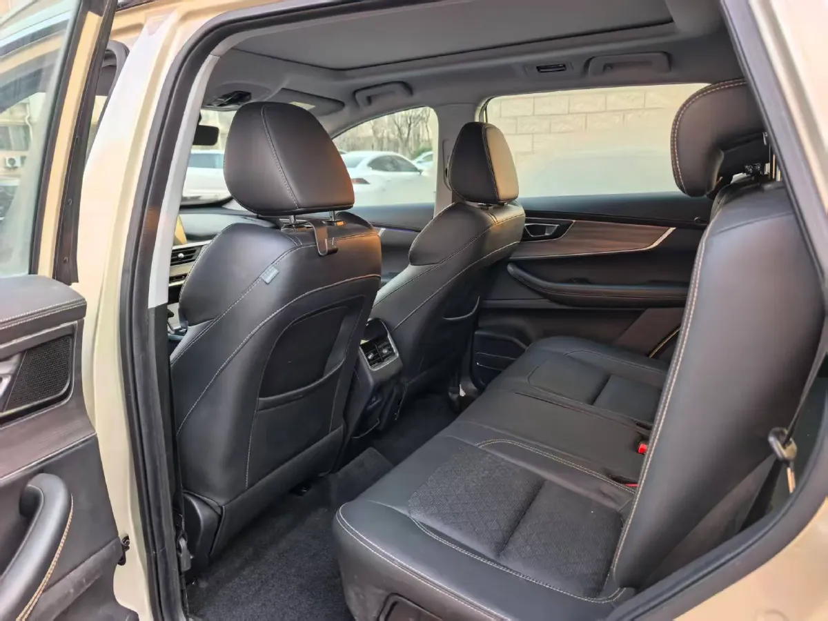 2019 Chery Tiggo 8 1.6T 197HP L4 7DCT,autocango,china used car exporter,china ev exporter,chinese used car exporter,chinese used ev exporter