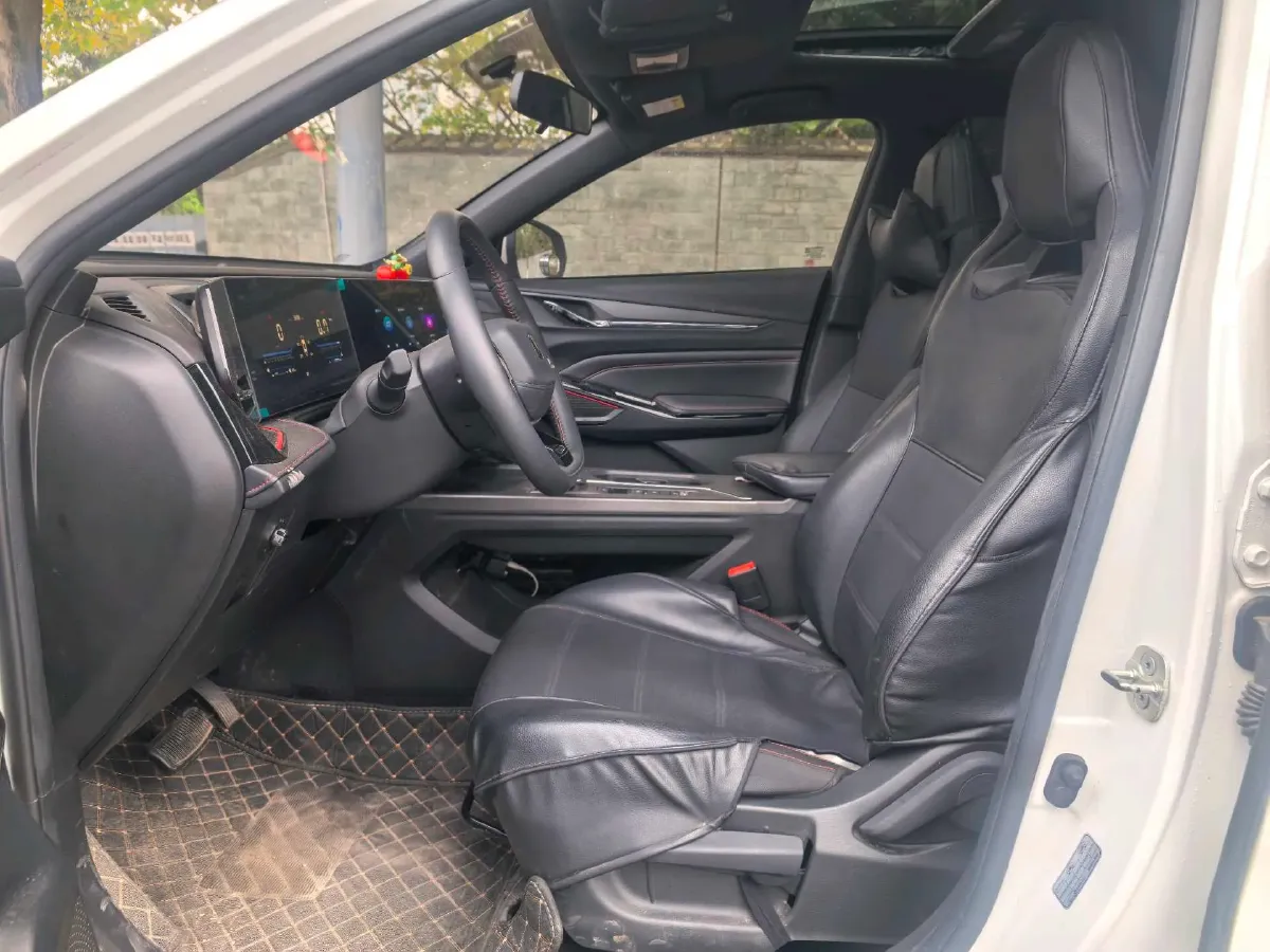 2025 ChangAn X5 PLUS 1.5T 188HP L4 7DCT,autocango,china used car exporter,china ev exporter,chinese used car exporter,chinese used ev exporter