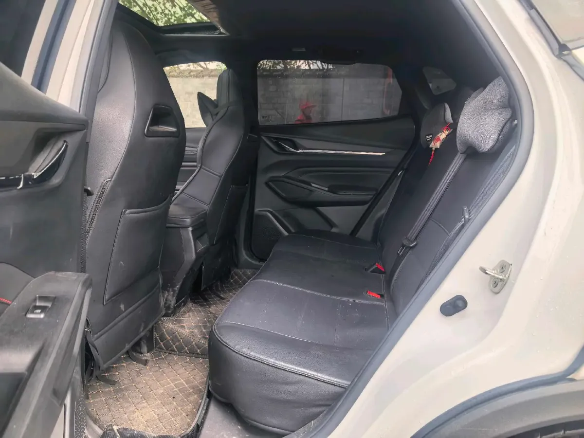 2025 ChangAn X5 PLUS 1.5T 188HP L4 7DCT,autocango,china used car exporter,china ev exporter,chinese used car exporter,chinese used ev exporter