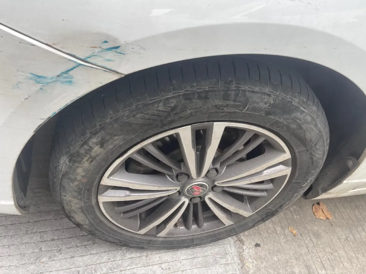 2019 Roewe i5 1.5L 120HP L4 5MT,autocango,china used car exporter,china ev exporter,chinese used car exporter,chinese used ev exporter