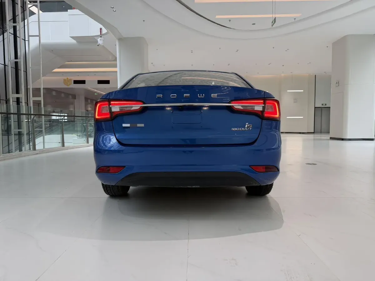 2020 Roewe i5 1.5L 120HP L4 CVT,autocango,china used car exporter,china ev exporter,chinese used car exporter,chinese used ev exporter