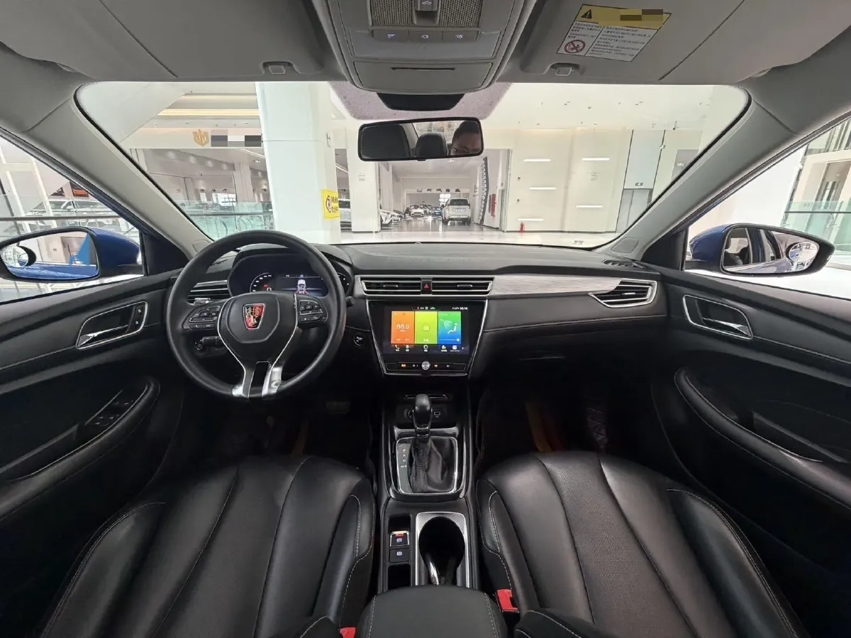 2020 Roewe i5 1.5L 120HP L4 CVT,autocango,china used car exporter,china ev exporter,chinese used car exporter,chinese used ev exporter