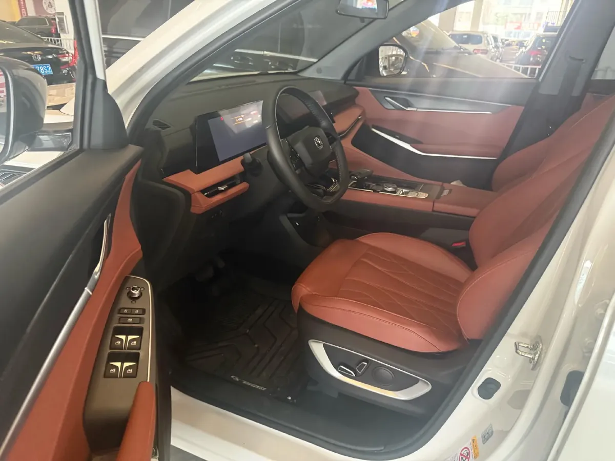 2024 ChangAn CS75 Plus 1.5T 188HP L4 8AT,autocango,china used car exporter,china ev exporter,chinese used car exporter,chinese used ev exporter