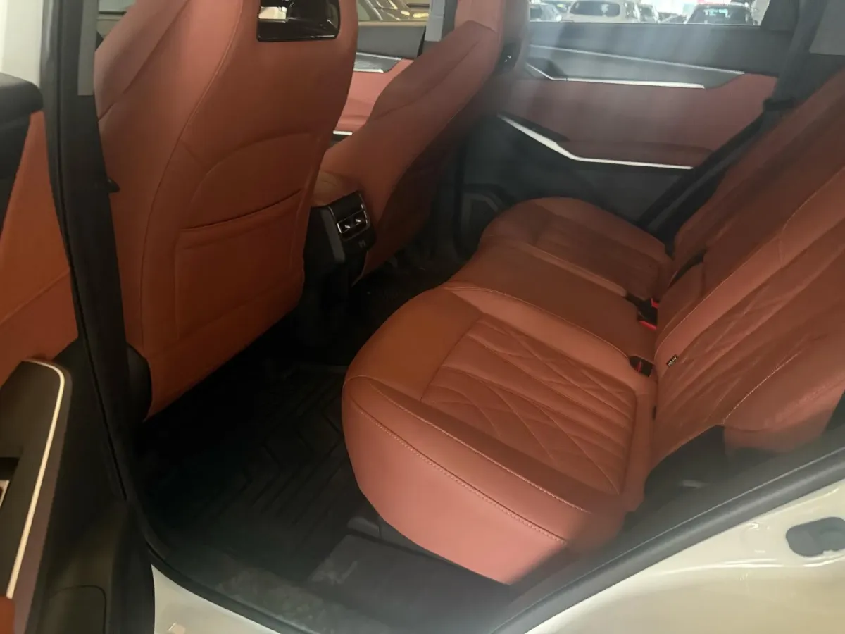 2024 ChangAn CS75 Plus 1.5T 188HP L4 8AT,autocango,china used car exporter,china ev exporter,chinese used car exporter,chinese used ev exporter