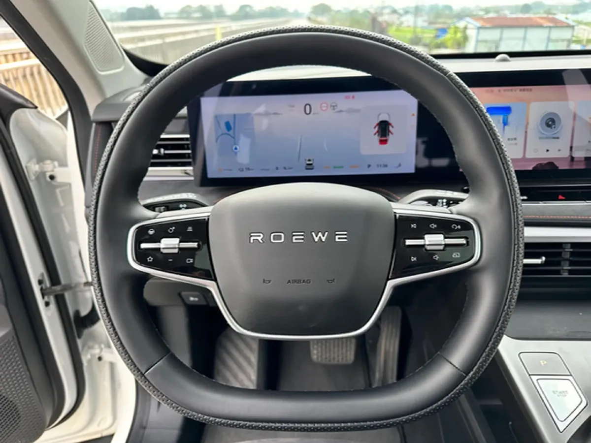 2024 Roewe D5X DMH 1.5T 150HP L4 2DHT PHEV 21.4KWH,autocango,china used car exporter,china ev exporter,chinese used car exporter,chinese used ev exporter