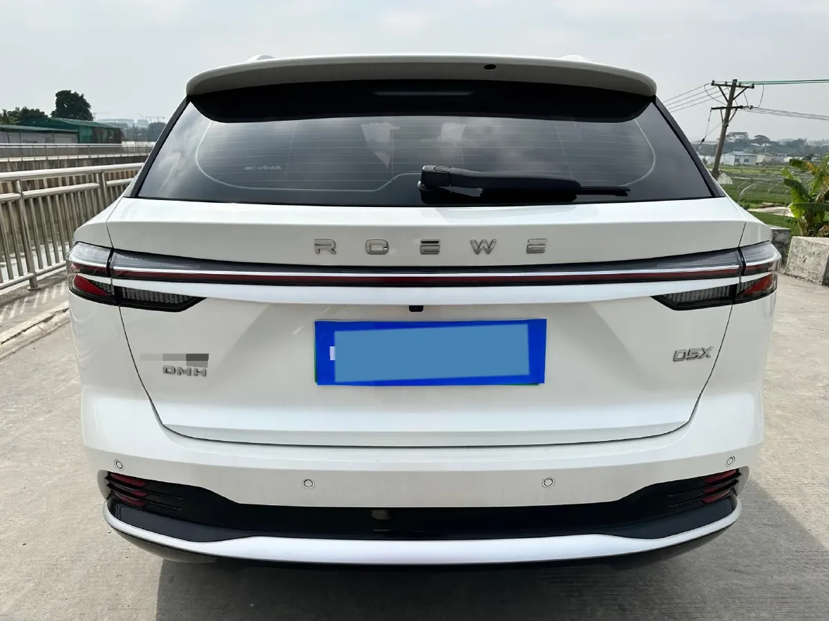 2024 Roewe D5X DMH 1.5T 150HP L4 2DHT PHEV 21.4KWH,autocango,china used car exporter,china ev exporter,chinese used car exporter,chinese used ev exporter