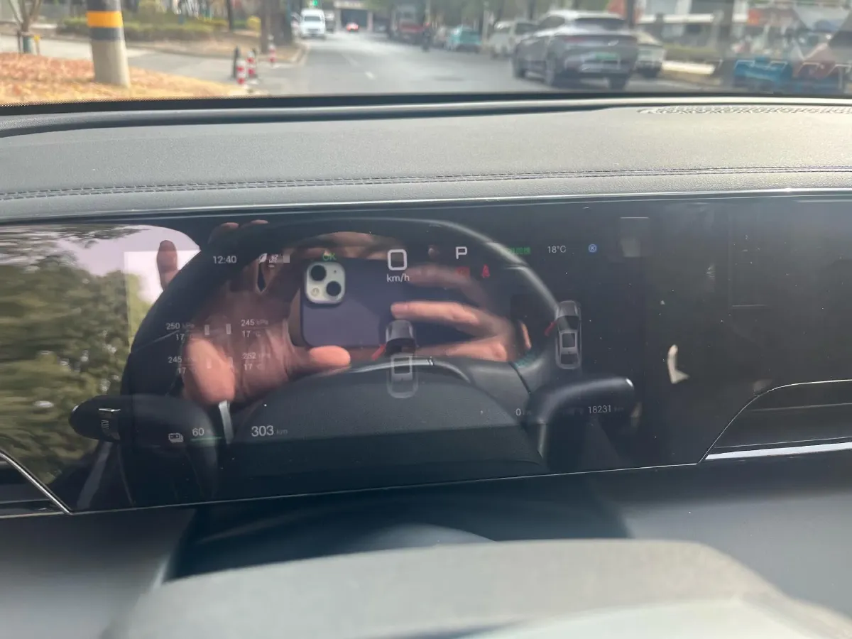 2025 BYD QinL BEV,autocango,china used car exporter,china ev exporter,chinese used car exporter,chinese used ev exporter