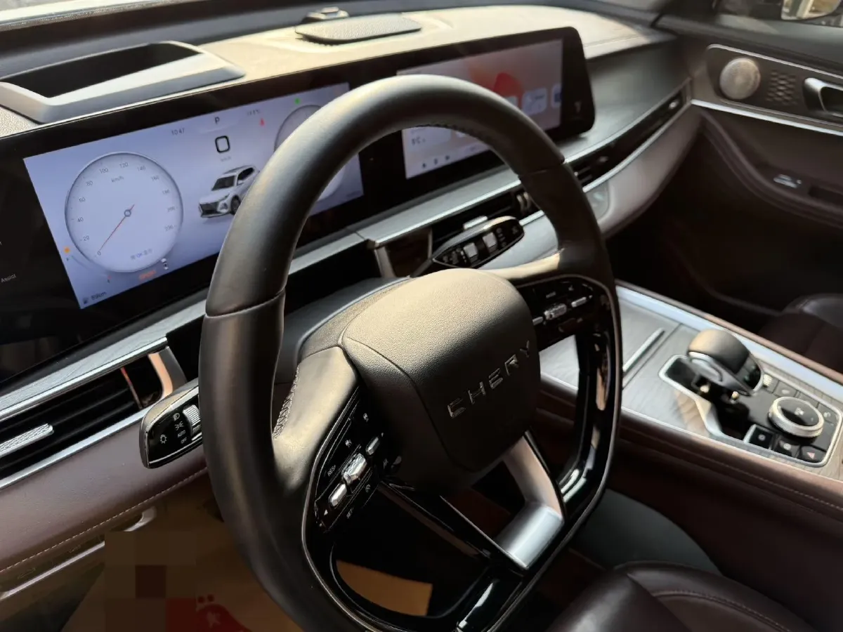 2024 Chery Tiggo 8 PRO 2.0T 254HP L4 7DCT,autocango,china used car exporter,china ev exporter,chinese used car exporter,chinese used ev exporter