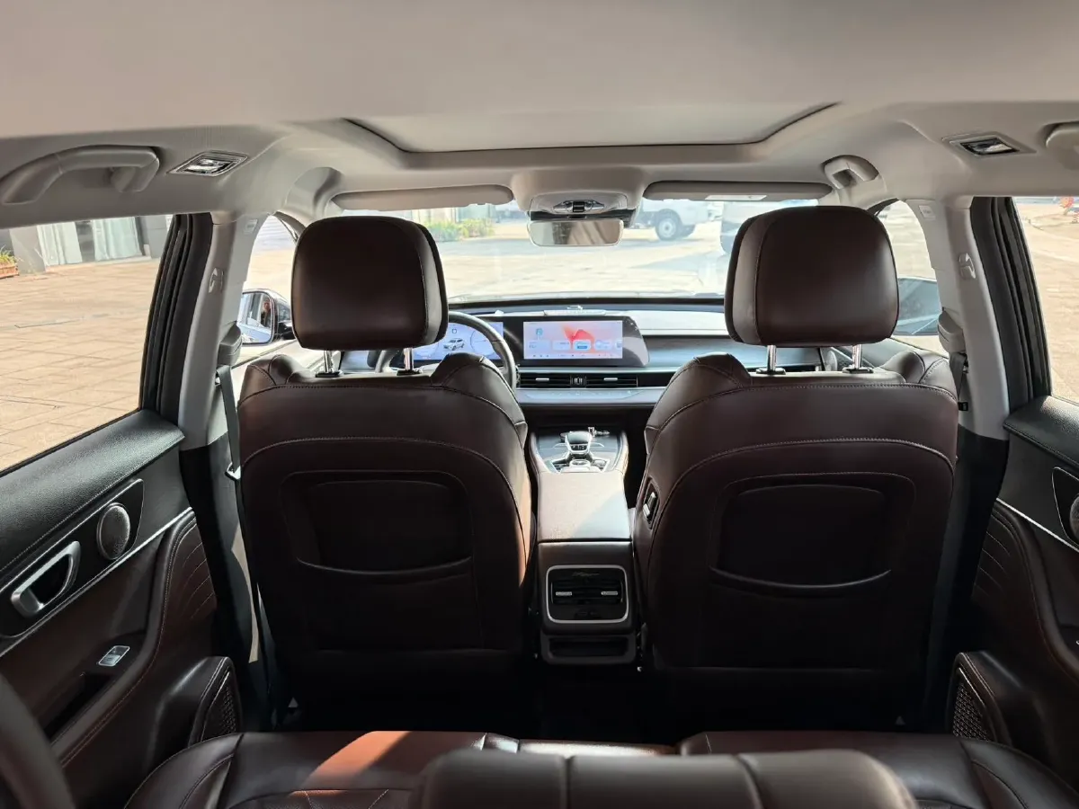 2024 Chery Tiggo 8 PRO 2.0T 254HP L4 7DCT,autocango,china used car exporter,china ev exporter,chinese used car exporter,chinese used ev exporter