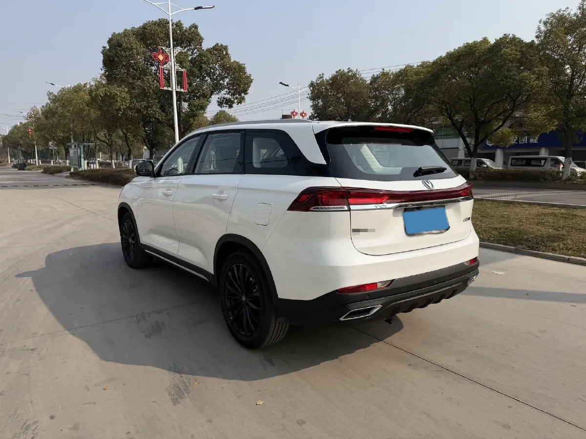 2026 ChangAn CS75 1.5T 192HP L4 7DCT,autocango,china used car exporter,china ev exporter,chinese used car exporter,chinese used ev exporter