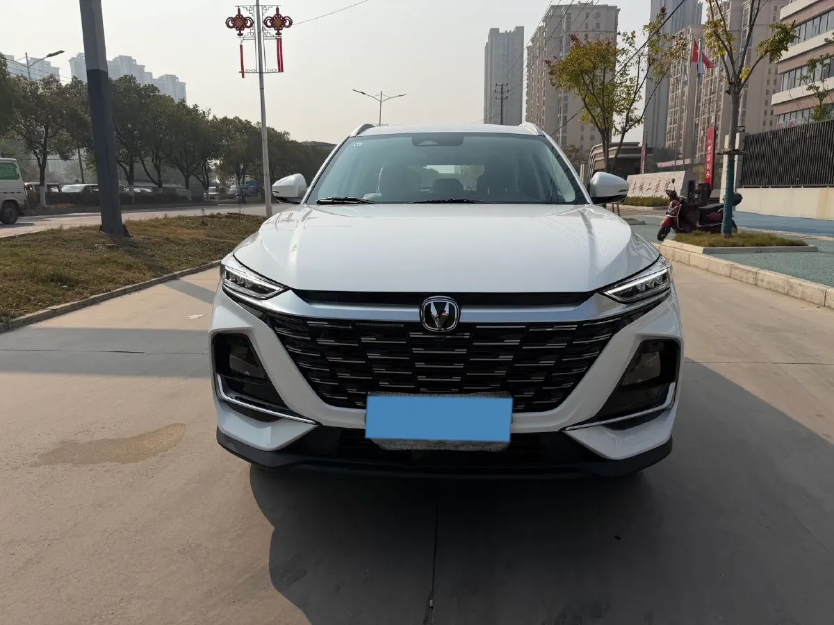 2026 ChangAn CS75 1.5T 192HP L4 7DCT,autocango,china used car exporter,china ev exporter,chinese used car exporter,chinese used ev exporter