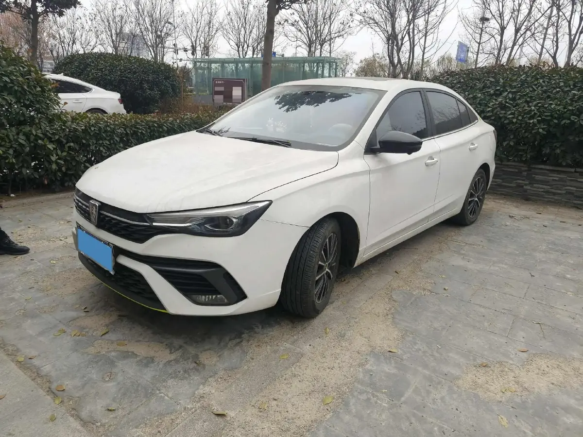 2021 Roewe i5 1.5L 120HP L4 CVT