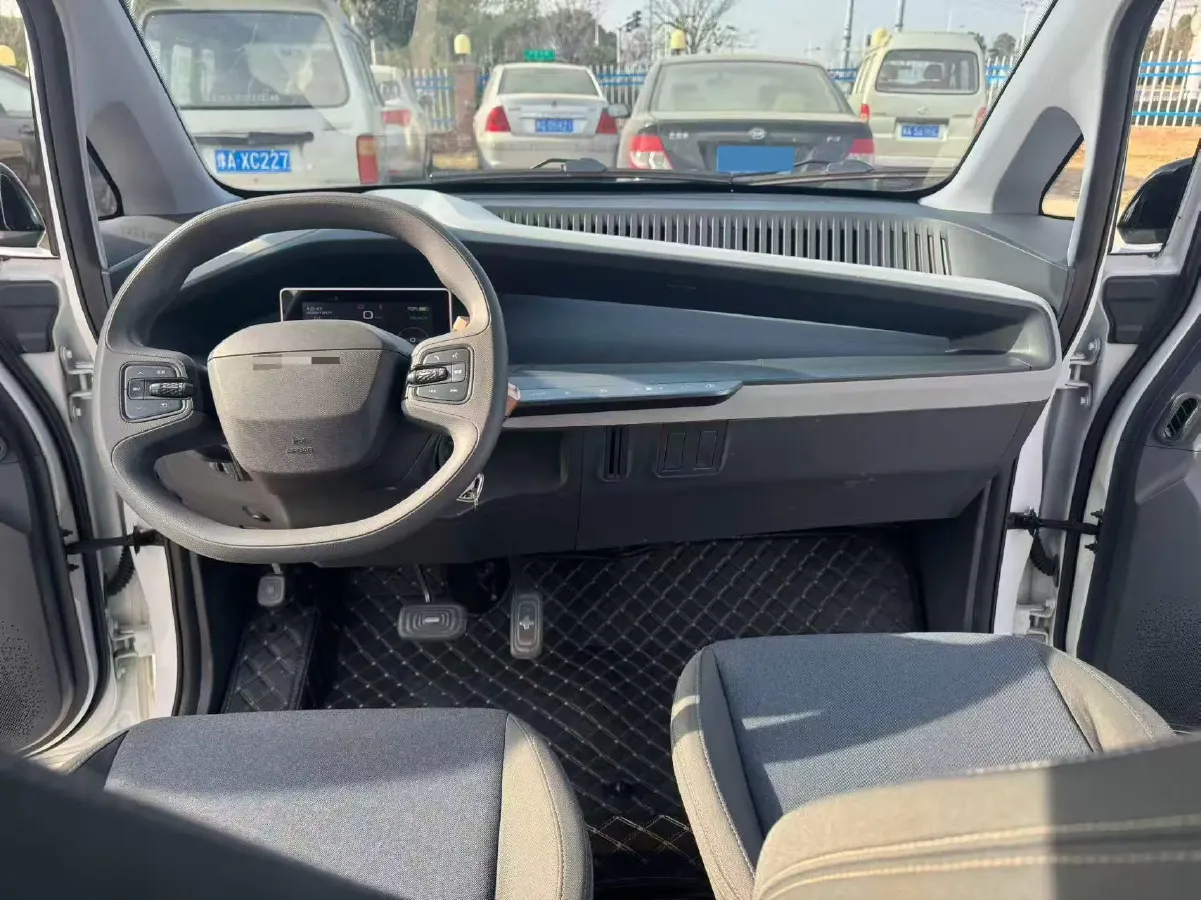 2020 BaoJun E200 BEV 28KWH,autocango,china used car exporter,china ev exporter,chinese used car exporter,chinese used ev exporter