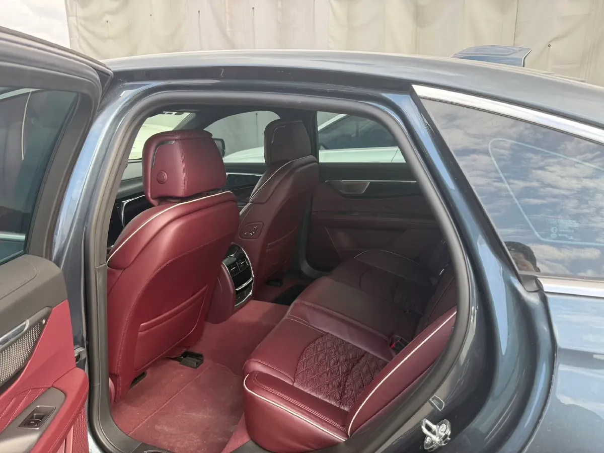 2023 Cadillac CT6 2.0T 237HP L4 10AT,autocango,china used car exporter,china ev exporter,chinese used car exporter,chinese used ev exporter