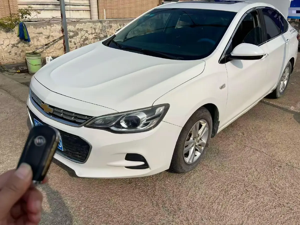 2016 Chevrolet Cavalier 1.5L 113HP L4 5MT