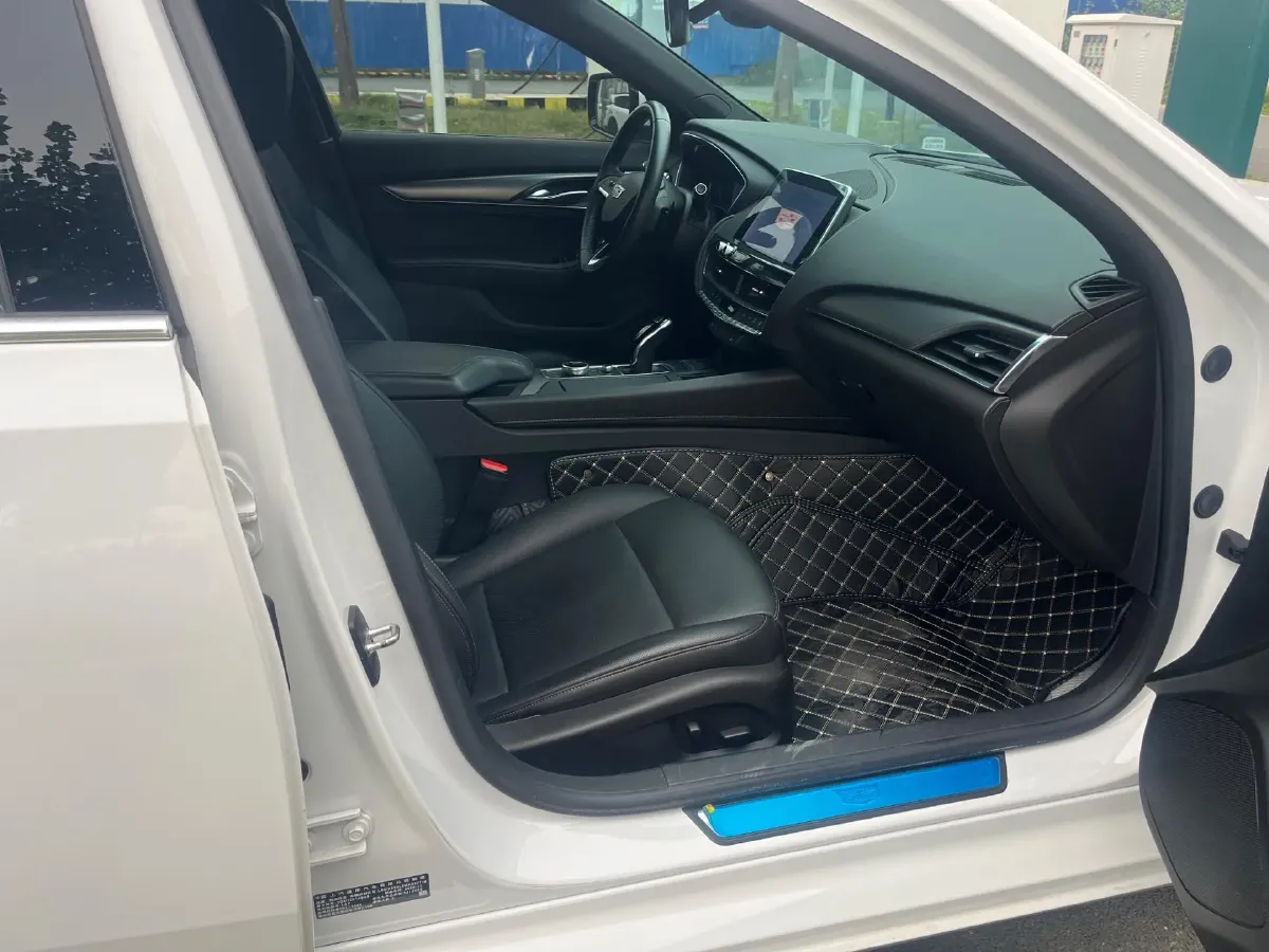 2021 Cadillac CT5 2.0T 237HP L4 10AT,autocango,china used car exporter,china ev exporter,chinese used car exporter,chinese used ev exporter