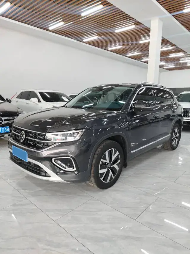 2023 Volkswagen Tayron 1.5T 160HP L4 7DCT