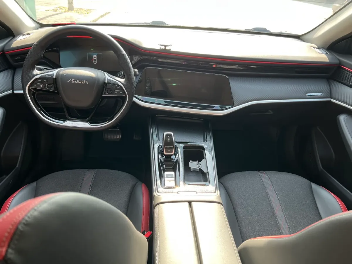 2023 DongFeng Aeolus YiXuan MAX 1.5T 190HP L4 7DCT,autocango,china used car exporter,china ev exporter,chinese used car exporter,chinese used ev exporter