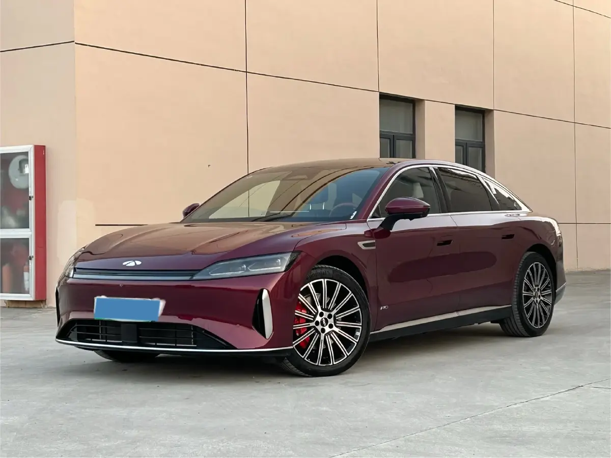 2025 Fulwin FulwinA9L 1.5T 156HP L4 1DHT PHEV