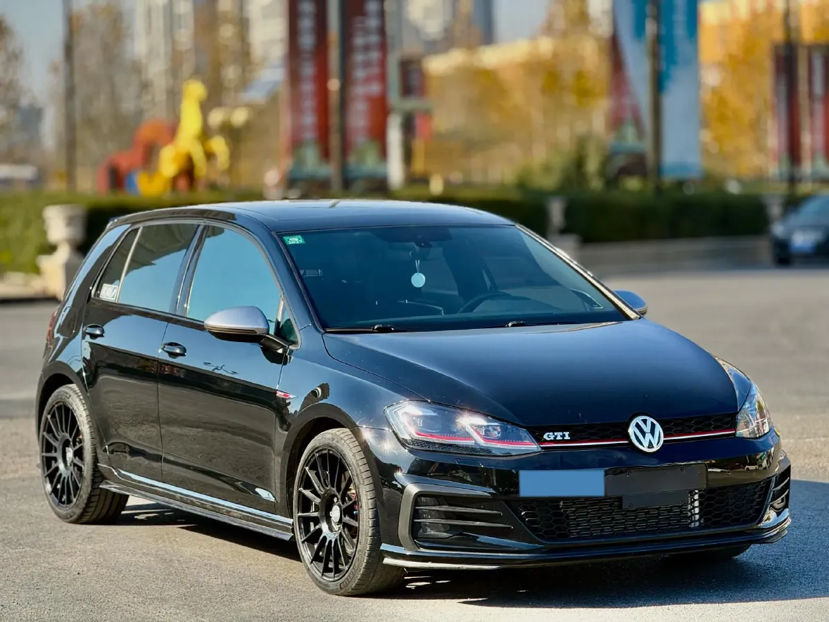 2019 Buick EnvisionPlus 2.0T 260HP L4 9AT,autocango,china used car exporter,china ev exporter,chinese used car exporter,chinese used ev exporter