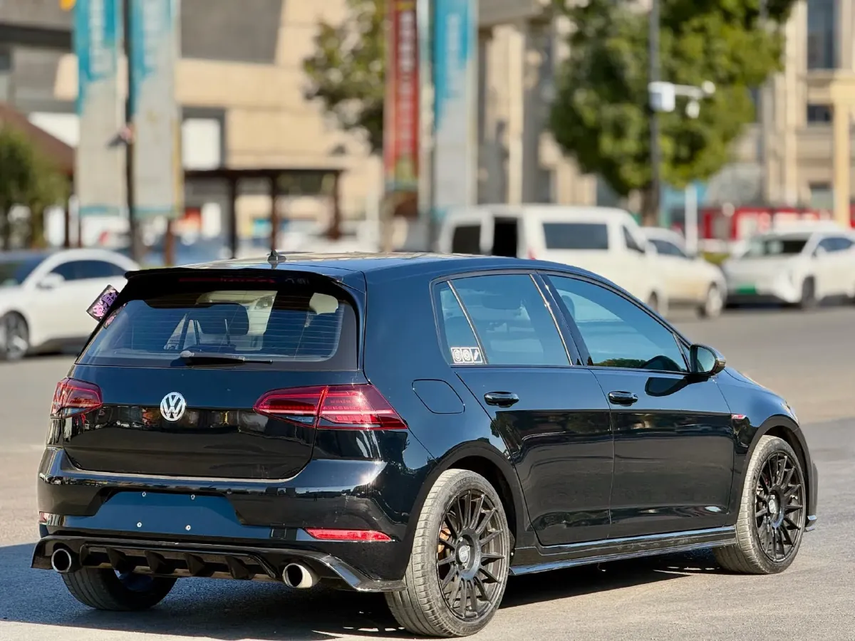 2019 Buick EnvisionPlus 2.0T 260HP L4 9AT,autocango,china used car exporter,china ev exporter,chinese used car exporter,chinese used ev exporter