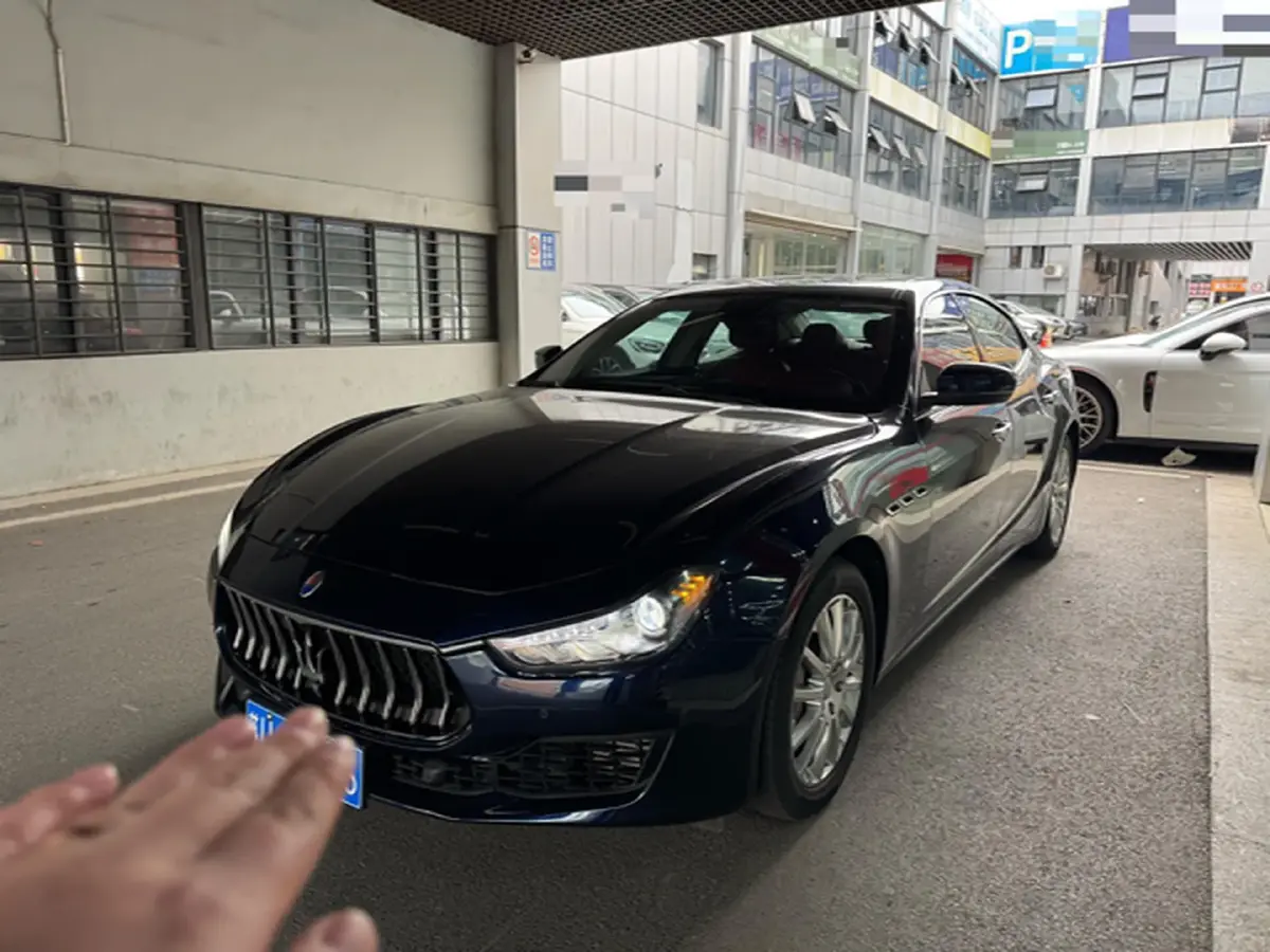 2019 Maserati Ghibli 3.0T 350HP V6 8AT