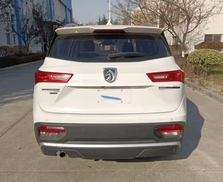 2021 BaoJun 530 1.5T 147HP L4 CVT,autocango,china used car exporter,china ev exporter,chinese used car exporter,chinese used ev exporter