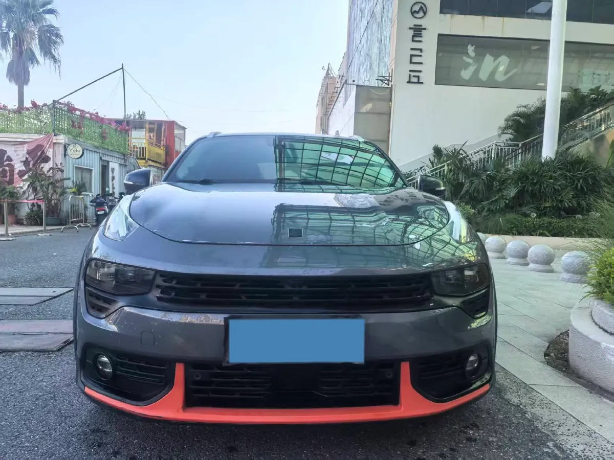 2018 Toyota C-HR 2.0L 171HP L4 CVT,autocango,china used car exporter,china ev exporter,chinese used car exporter,chinese used ev exporter