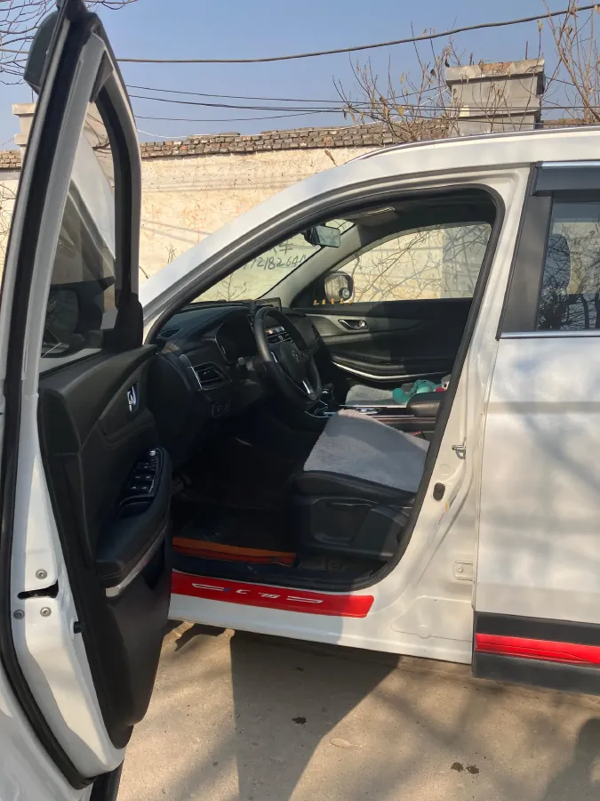 2021 ChangAn CS75 1.5T 178HP L4 7DCT,autocango,china used car exporter,china ev exporter,chinese used car exporter,chinese used ev exporter