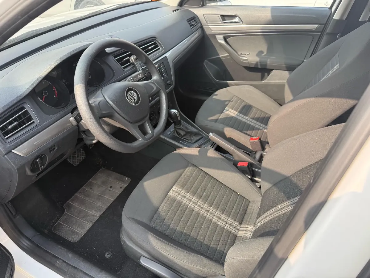 2019 ChangAn Eado XT 1.6L 128HP L4 6AT,autocango,china used car exporter,china ev exporter,chinese used car exporter,chinese used ev exporter