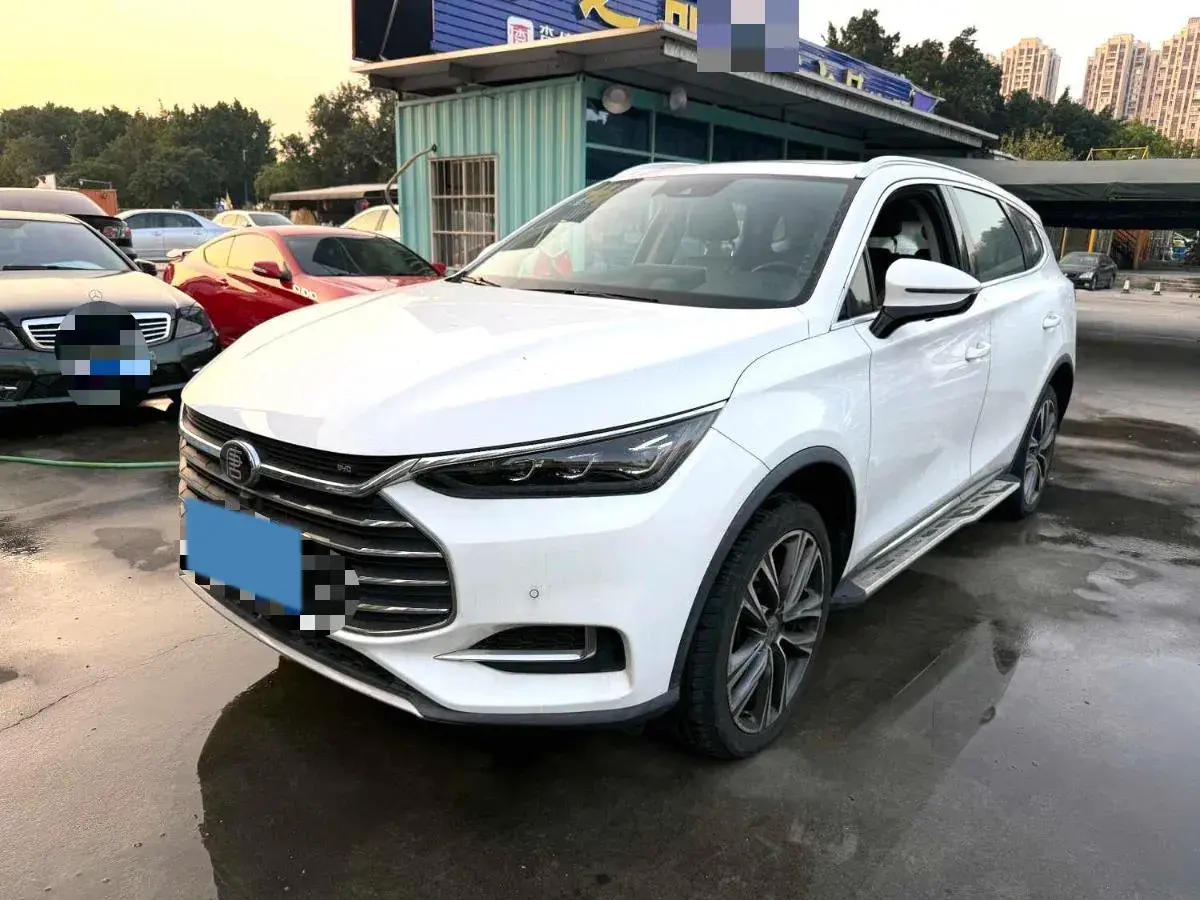 2018 BYD Tang 2.0T 205HP L4 6AT
