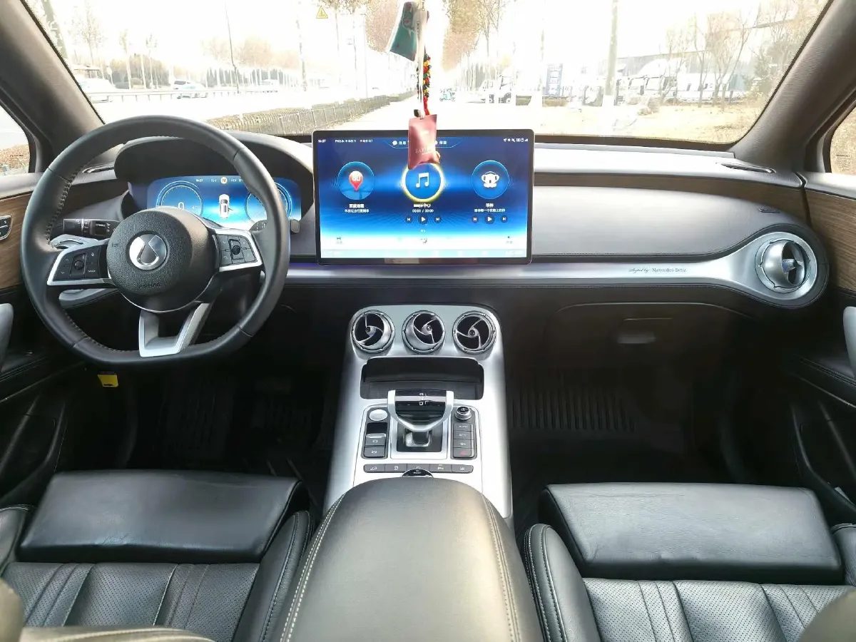 2020 Denza X 2.0T 192HP L4 6DCT PHEV 24KWH,autocango,china used car exporter,china ev exporter,chinese used car exporter,chinese used ev exporter