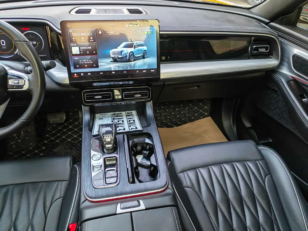 2022 GAC Trumpchi GS8 2.0T 252HP L4 8AT,autocango,china used car exporter,china ev exporter,chinese used car exporter,chinese used ev exporter