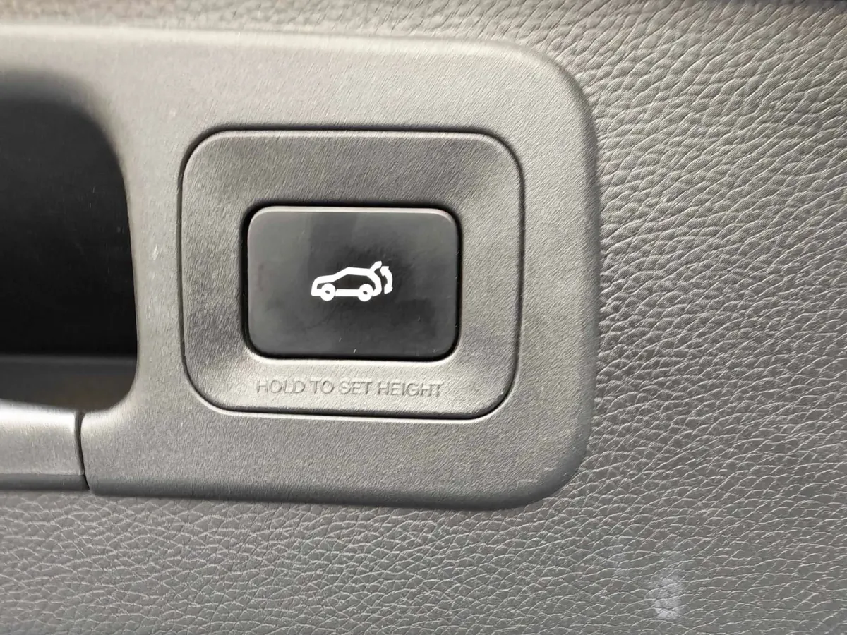 2022 GAC Trumpchi GS8 2.0T 252HP L4 8AT,autocango,china used car exporter,china ev exporter,chinese used car exporter,chinese used ev exporter