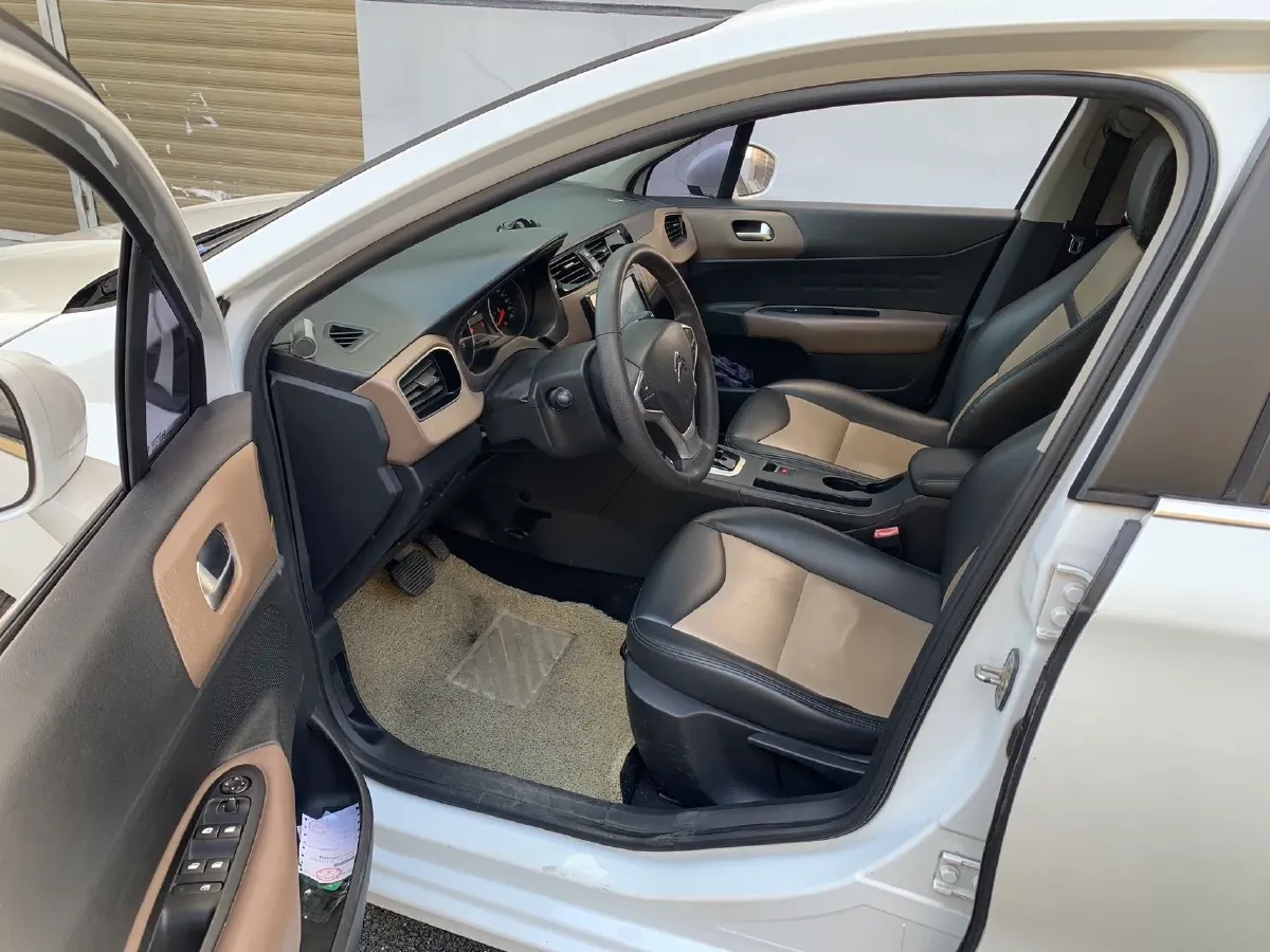 2019 Citroen C4L 1.2T 136HP L3 6AT,autocango,china used car exporter,china ev exporter,chinese used car exporter,chinese used ev exporter